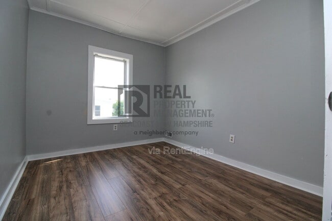 Building Photo - 48-50 Congress St