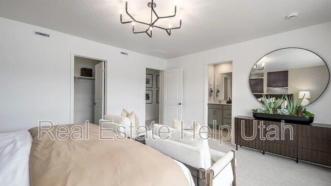 Building Photo - 1549 Charmer Ln