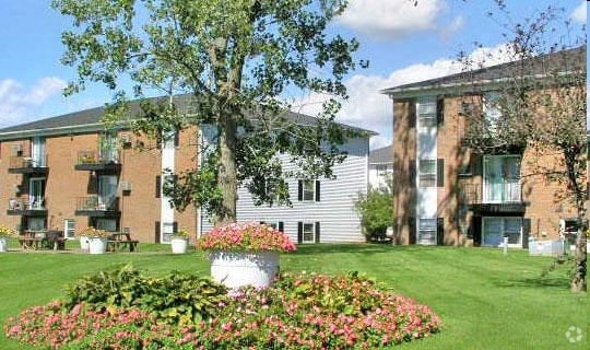 Building Photo - Woodgate Village Apartments
