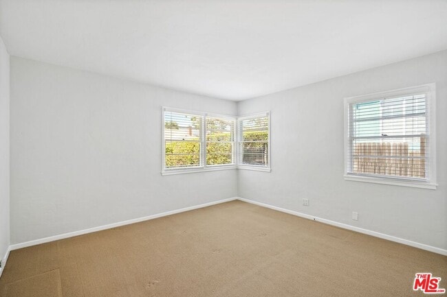 Building Photo - 3460 Angelus Ave