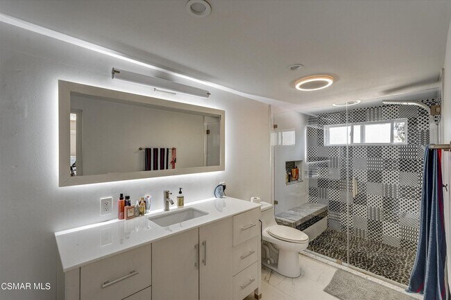 Building Photo - 4833 Dunman Ave