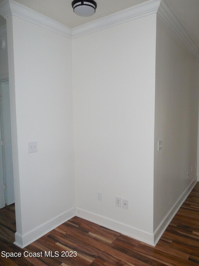 Building Photo - 6451 Borasco Dr