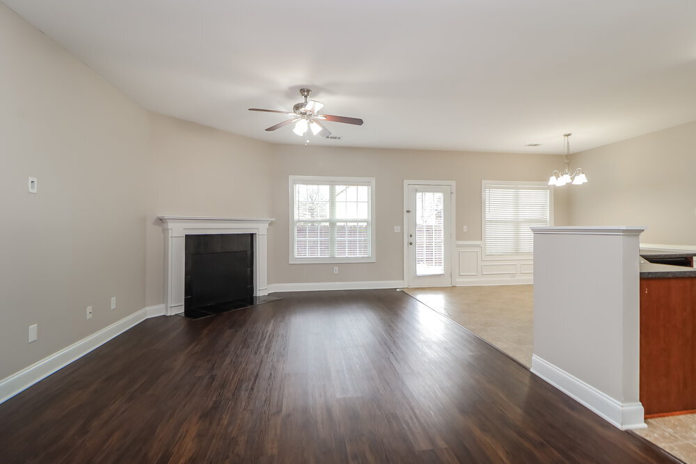 Building Photo - 5331 Apple Grove Rd NE