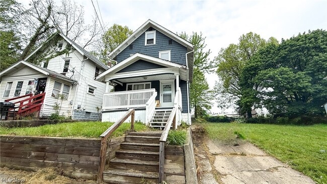 Building Photo - 987 Boone St