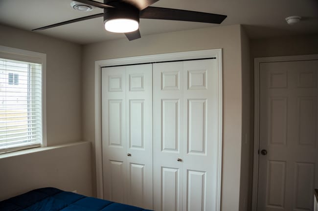 Building Photo - Tobi Lane Twinhome