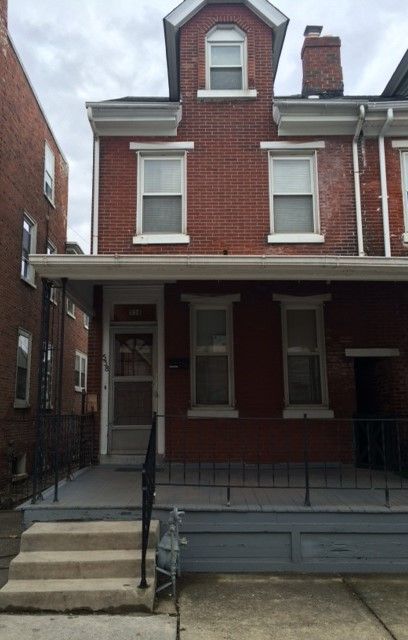 Building Photo - 538 Kohn St