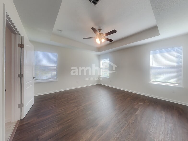 Building Photo - 3965 Heatherbrook Pl