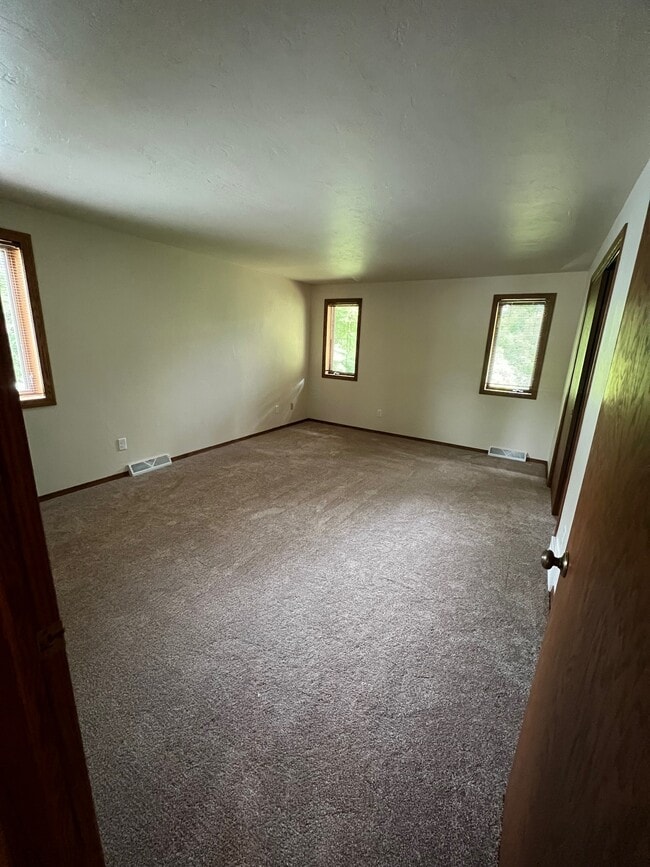 Main Bedroom - Upstairs - 2381 Remington Rd