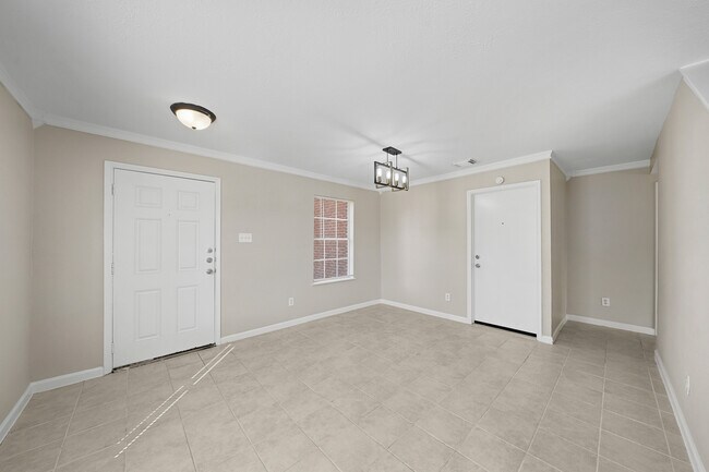 Building Photo - 21619 Knightsbrook Ln