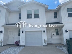 Building Photo - 9897 McLuvin Rd