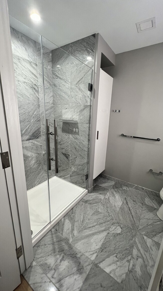 Building Photo - 133 Seaport Blvd