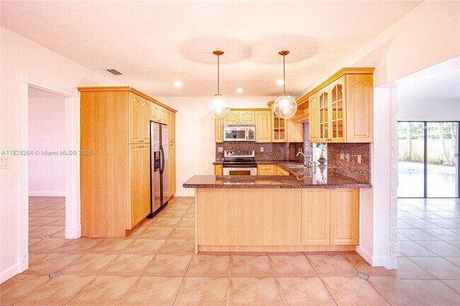 Building Photo - 9371 SW 62nd St