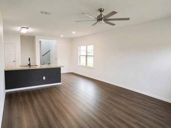 Building Photo - St. Hedwig Home with Game Room & Community Amenities - Realtor Commission: $500