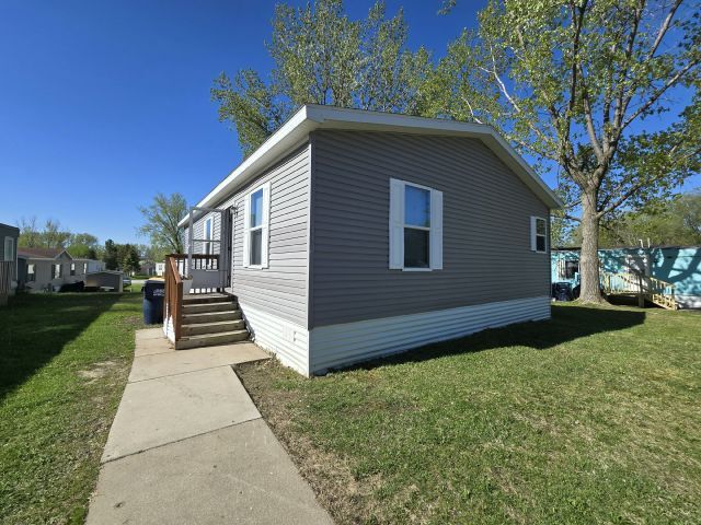 Building Photo - 442 Romeo Dr