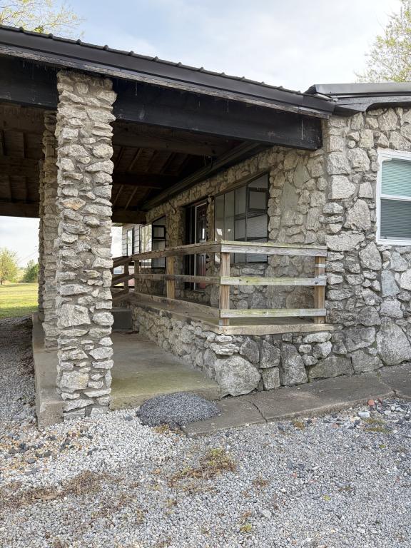 Building Photo - 17822 S Bryant Rd