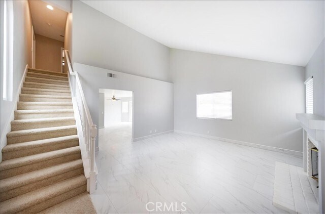Building Photo - 24687 New Haven Dr