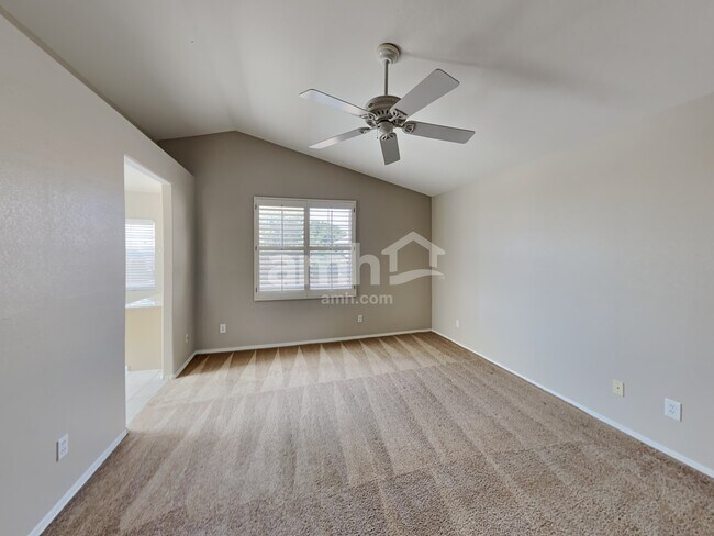 Building Photo - 7227 E Navarro Ave