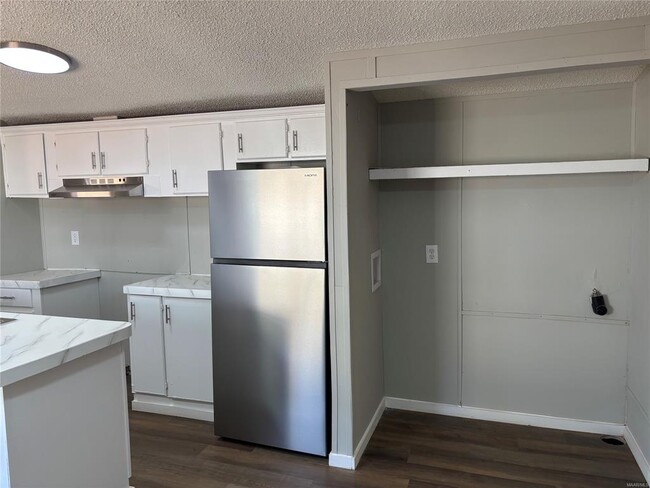 Building Photo - 1322 Aquila Dr