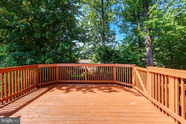 Building Photo - 18304 Swan Stream Dr