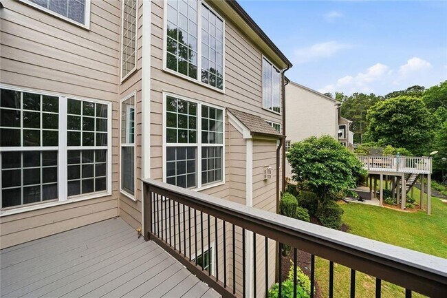 Building Photo - 208 Setters Ridge