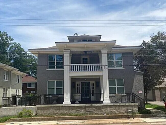 Building Photo - 26 N McLean Blvd