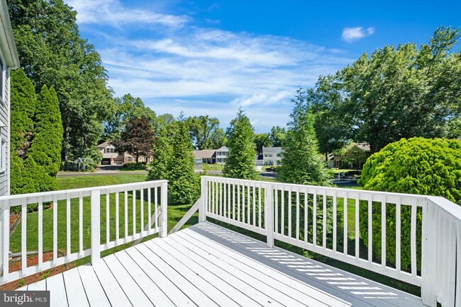 Building Photo - 222 Apple Blossom Ct