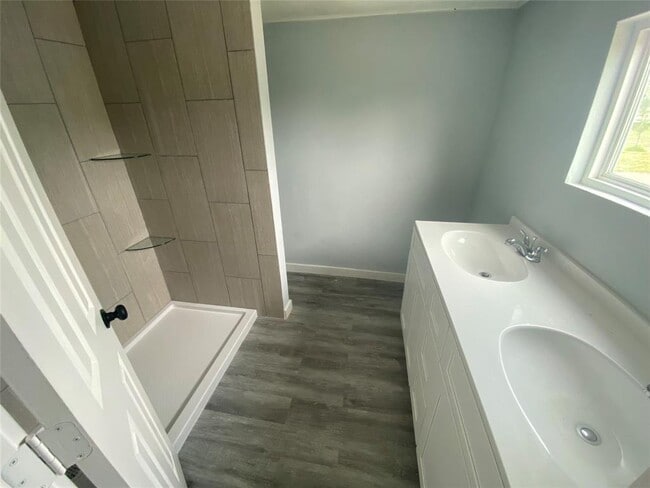 Building Photo - 271 Cottonwood Trail