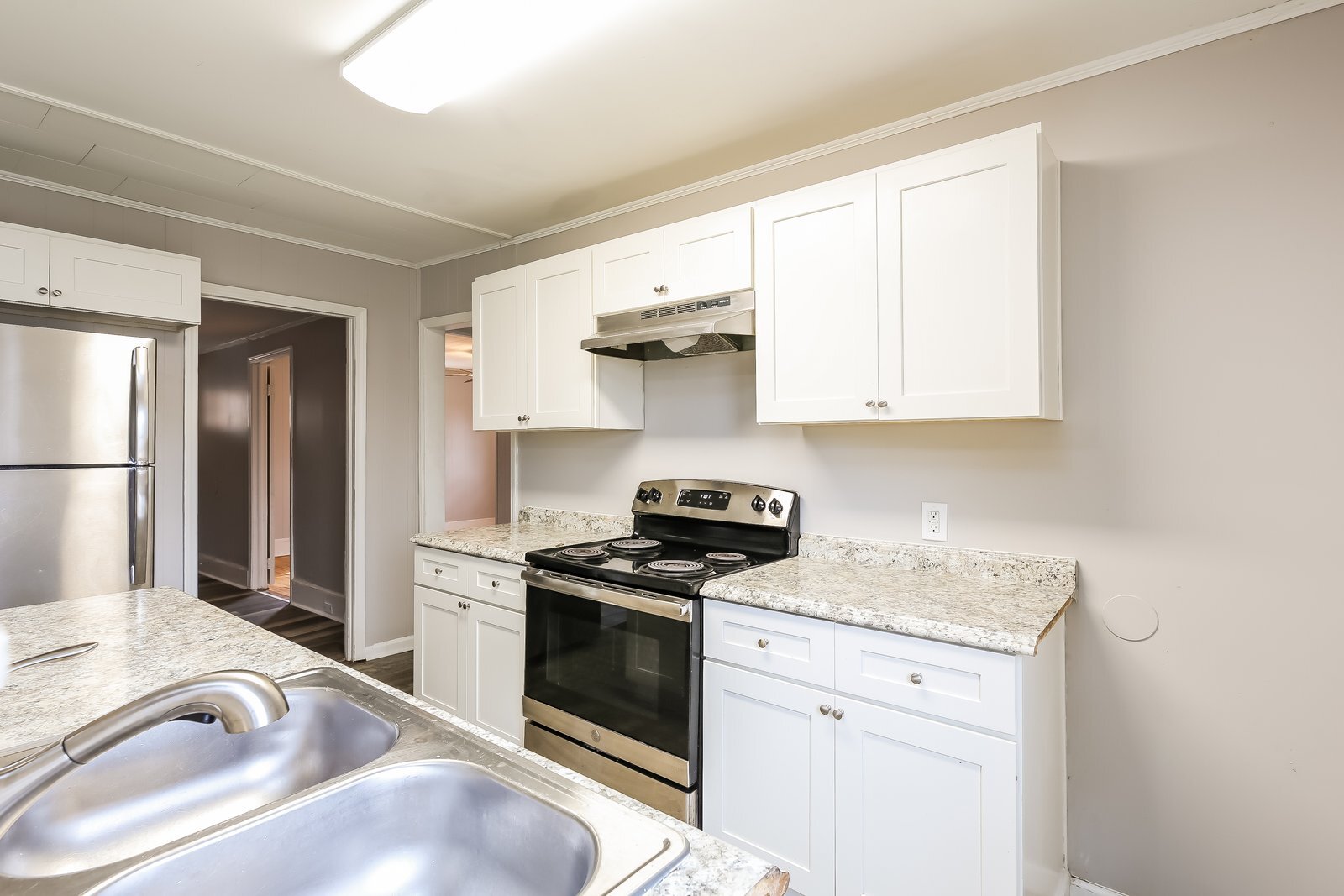 Building Photo - 108 Golden Grove Cir