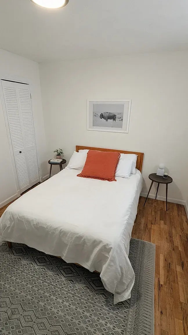 Building Photo - 3370 Downey Ave