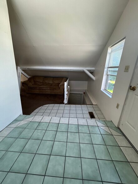Primary Photo - 24 N 3rd St