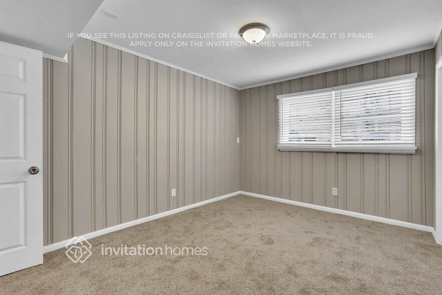 Building Photo - 3478 Lenardo Dr SW