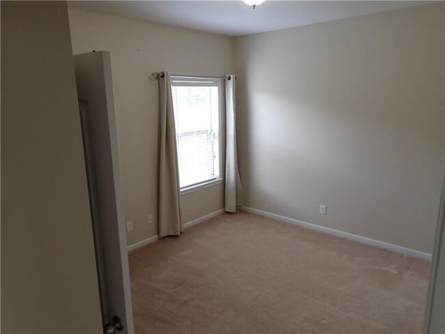 Building Photo - 3861 Branford Ct