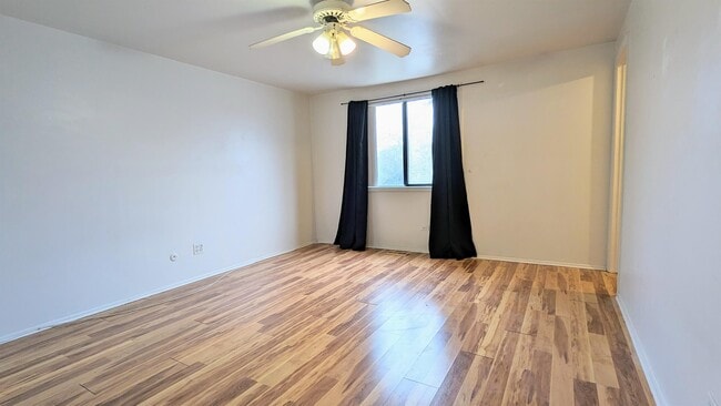 Building Photo - 791 Barnaby Pl