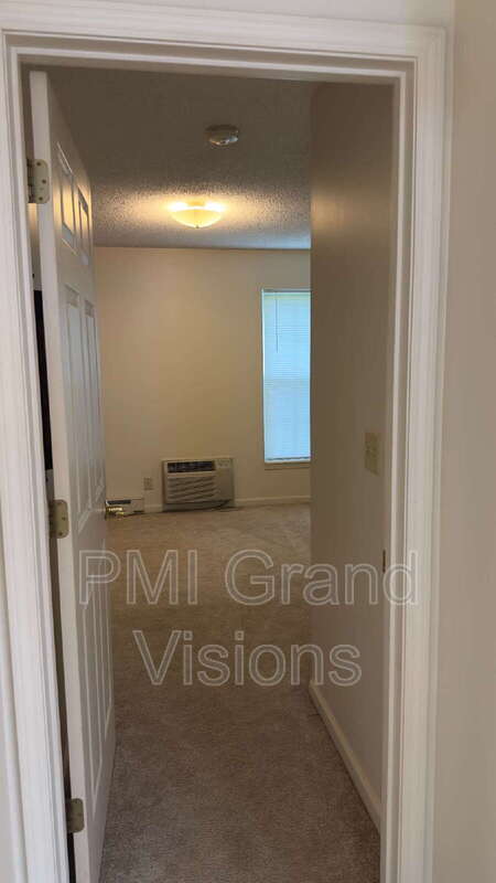 Building Photo - 1306 Arthur Ave