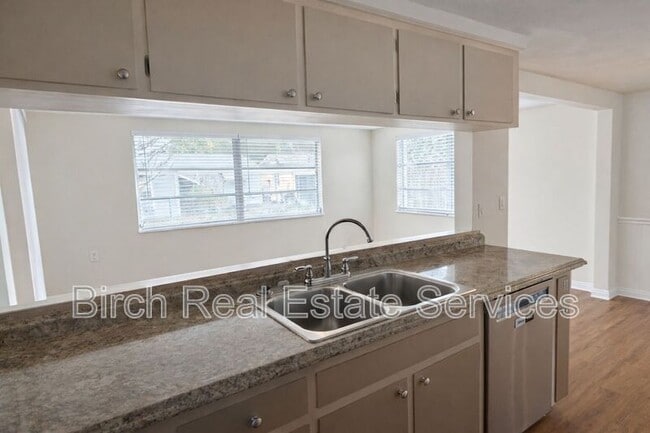 Building Photo - 3702 Quinten Dr