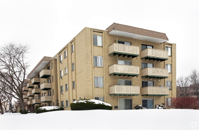 Primary Photo - Westgate Condominiums