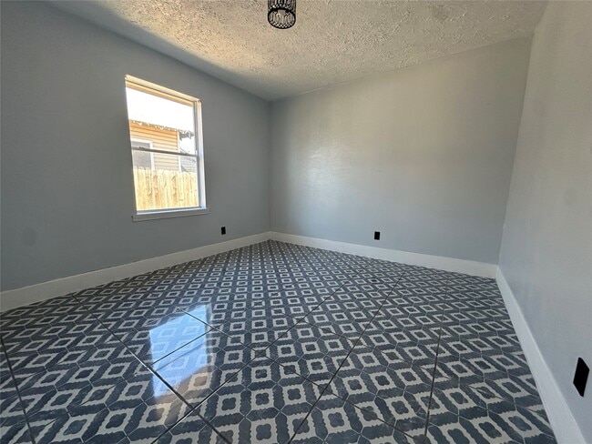 Building Photo - 7909 Avenue C