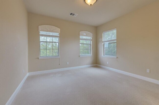 Building Photo - 11629 Woodland Hills Trail