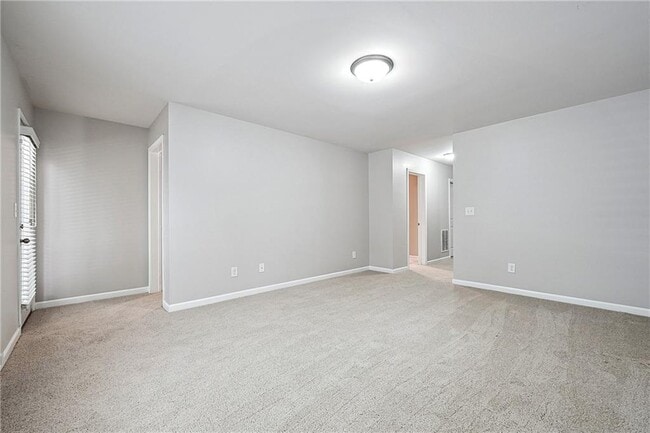 Building Photo - 5590 Bright Cross Wy