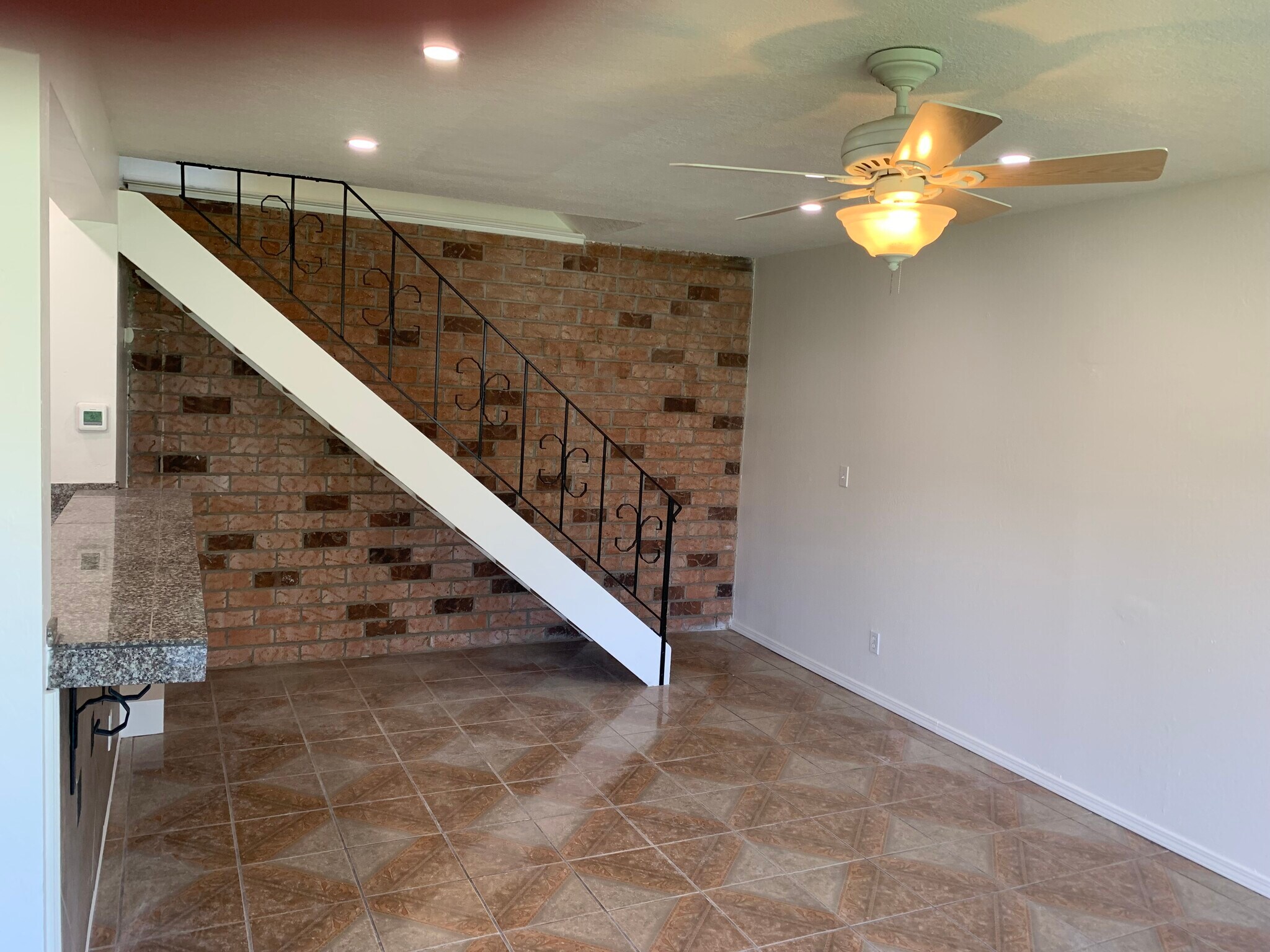 Building Photo - 2412 Plata Ct