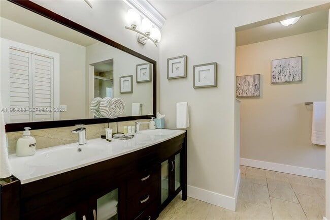 Building Photo - 1130 NW 78th Terrace