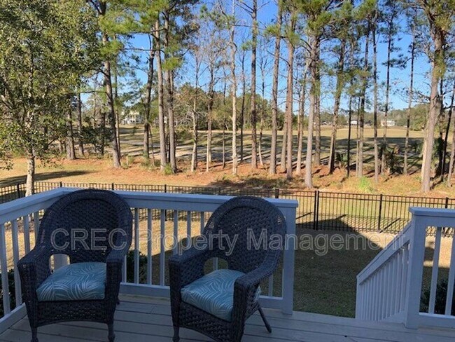 Building Photo - 1485 Oakhurst Dr