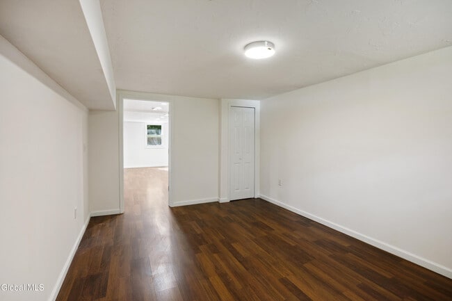 Building Photo - 40 Pheasant Ct