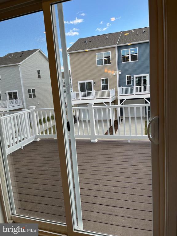 Building Photo - 306 Watercourse Dr