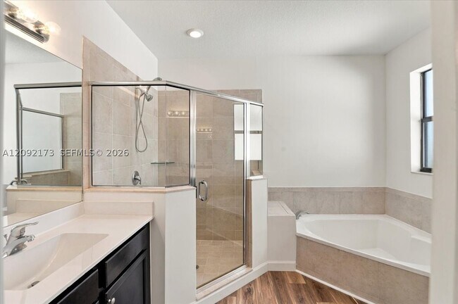 Building Photo - 336 NE 210th Way