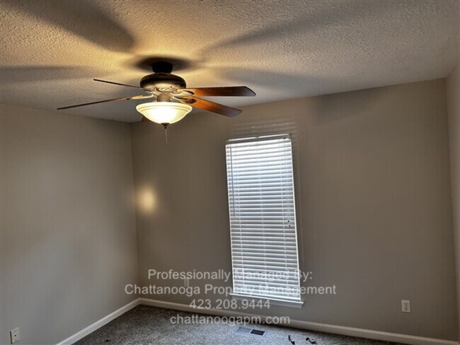 Building Photo - 6815 Benwood Dr