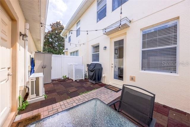 Building Photo - 14128 Avenue of the Groves