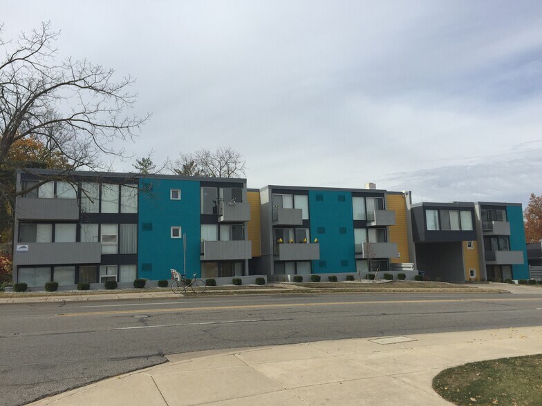 Primary Photo - The Sans Souci