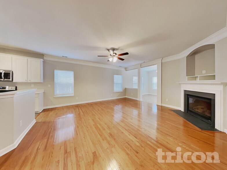 Building Photo - 7310 Rock Hampton Ct