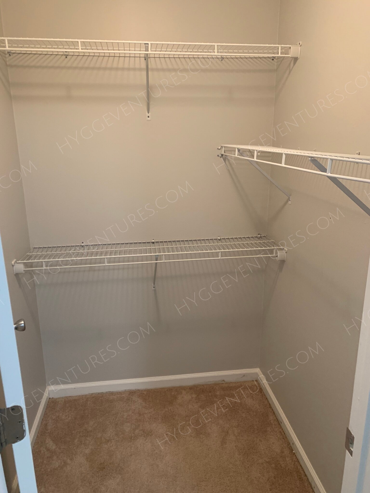 Building Photo - 123 Evergreen Trl